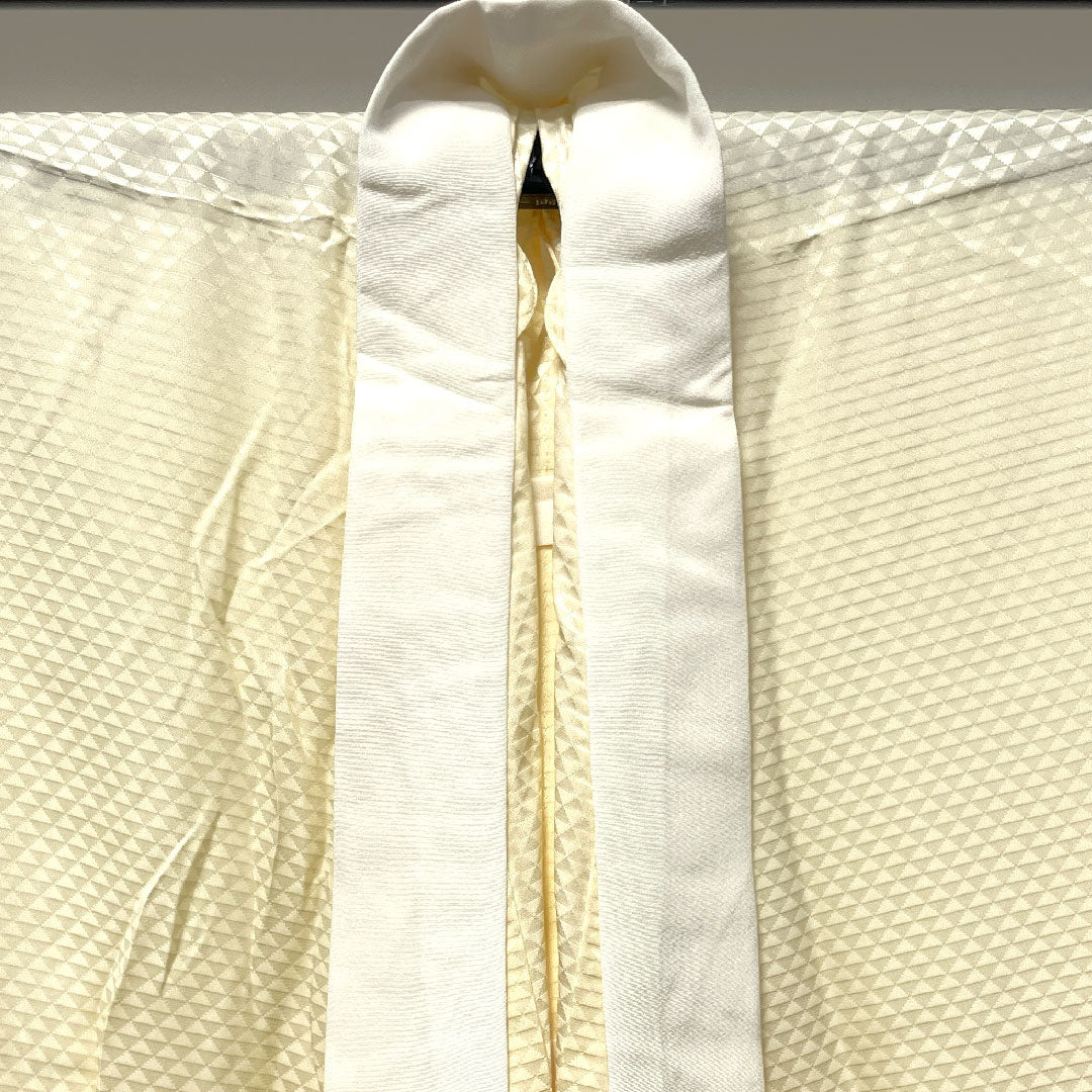 長襦袢 正絹 身丈132cm 裄丈71cm 単衣  フォーマル 鱗模様  Sランク クリーム系 1129000592315