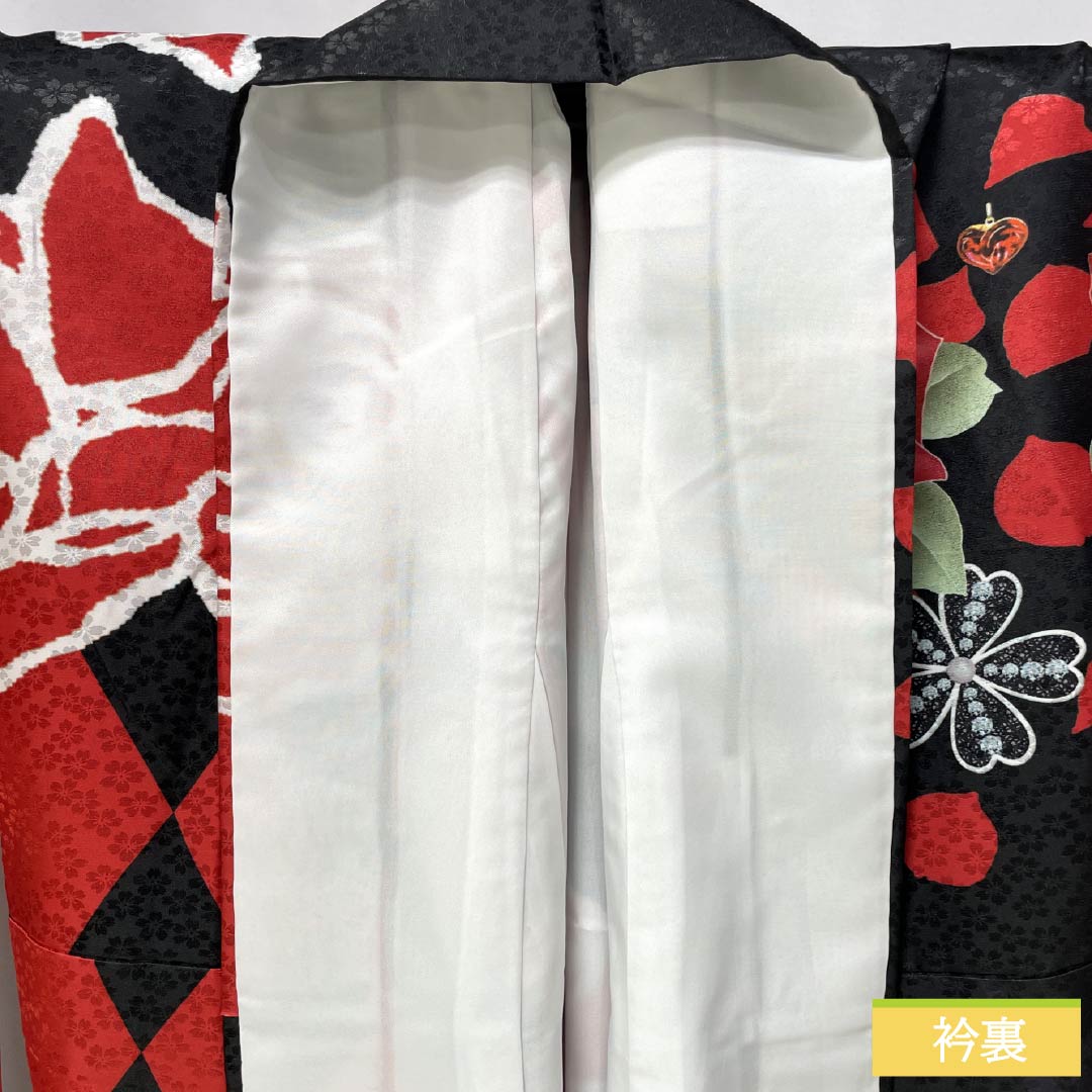 振袖 ポリエステル Sランク 身丈171cm 裄丈67.5cm 袷 薔薇 蝶 洗える着物 黒系 1113002242610