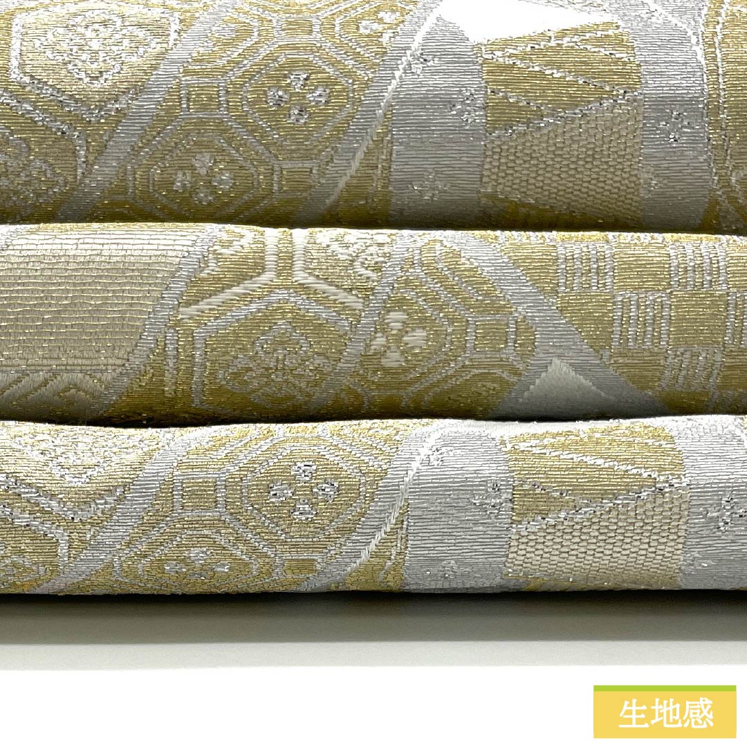 (Unmade) Fukuro Obi (Sash) Polyester Lead White (Enpaku-iro) For Tomesode (Formal Kimono) Imperial Carriage Auspicious Motif Tortoise Shell Obi Length 436cm A Rank Six-way Formal White 1123013503311