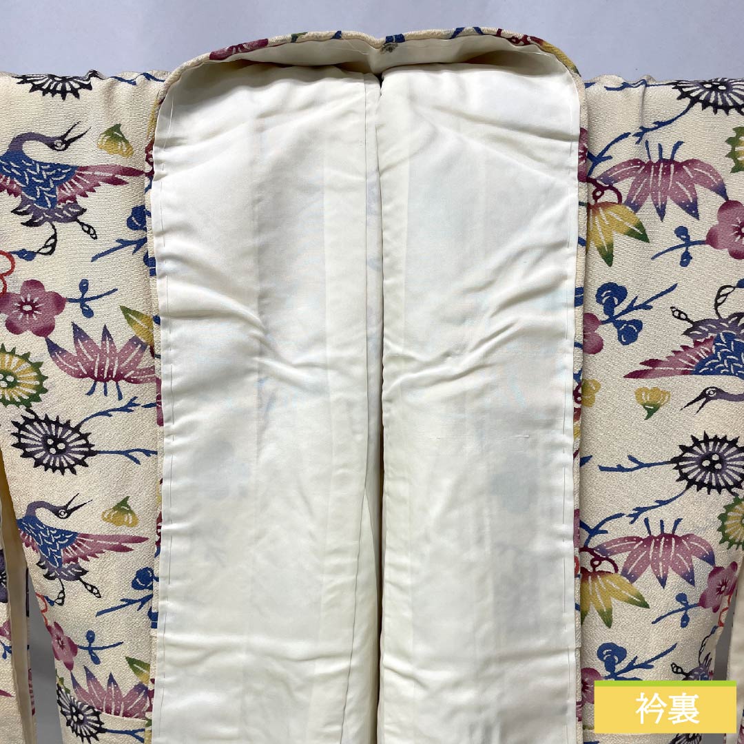 小紋 正絹 Aランク 身丈159.5cm 裄丈66.5cm 袷 薄卵色（うすたまごいろ） 京紅型 鶴 松竹梅 クリーム系 1115006903315