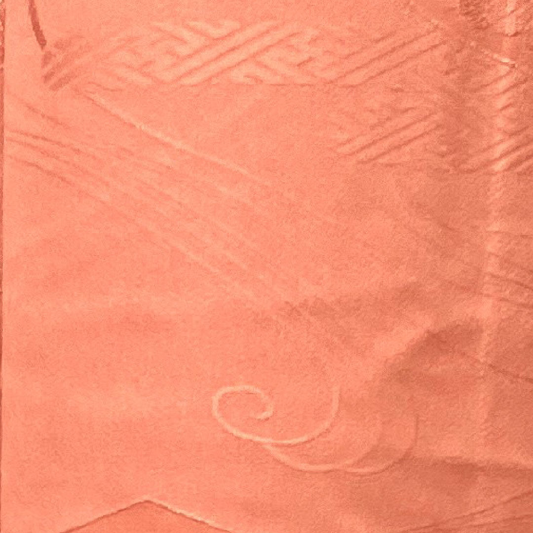 色無地 長春色 吉祥文様  身丈160cm 裄丈63.5cm 袷  正絹 Sランク ピンク系 1114000612413