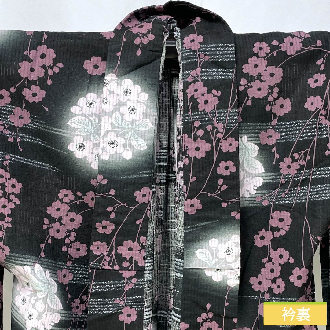 Cotton Yukata, Length 159cm, Sleeve Length 66cm, S Rank, Single Layer, Black with Floral Pattern, Vertical Silk, 1118006462310