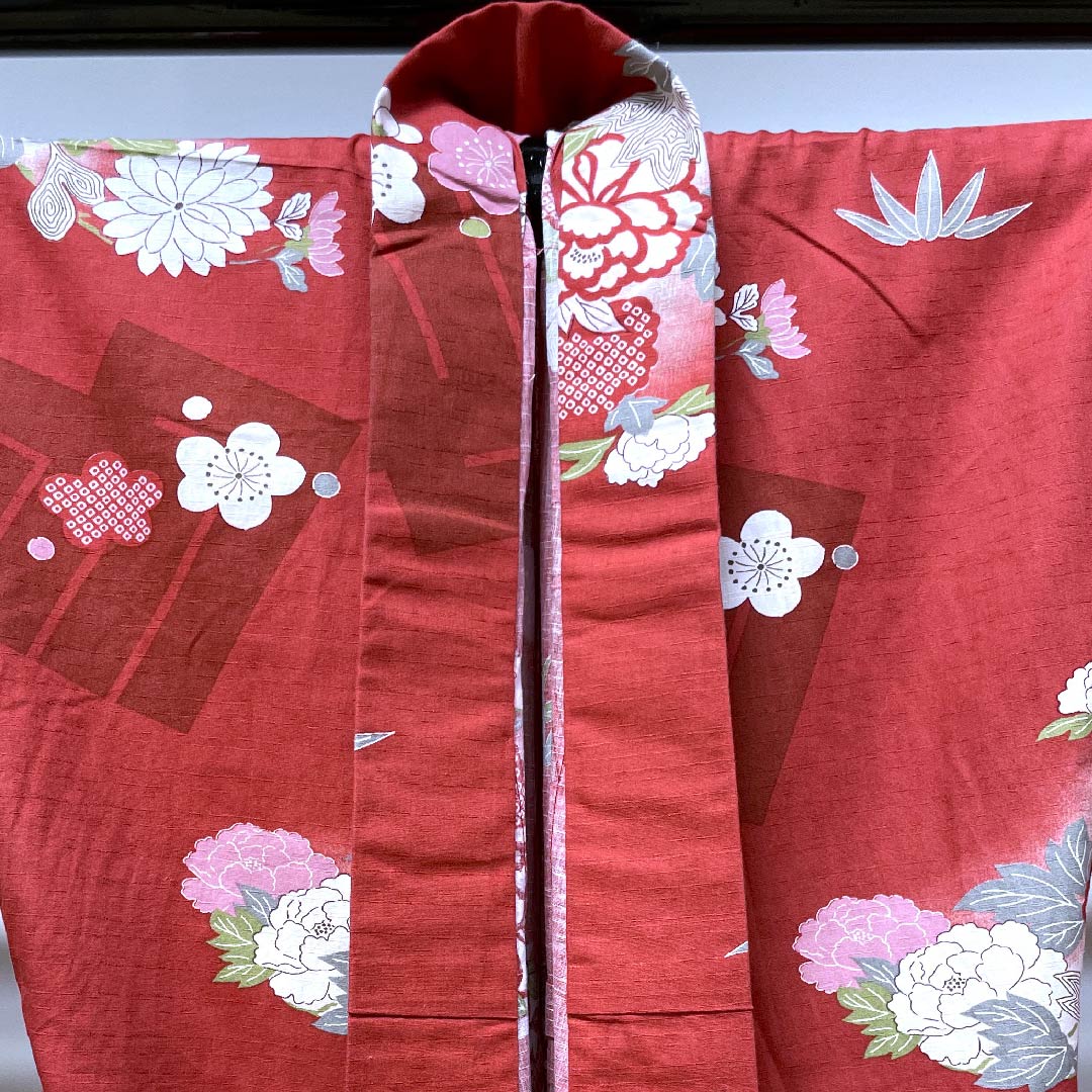 浴衣 蘇芳色 梅 牡丹 菊 木綿 Sランク 単衣 身丈163.5cm 裄丈67cm 朱系 1118004242416