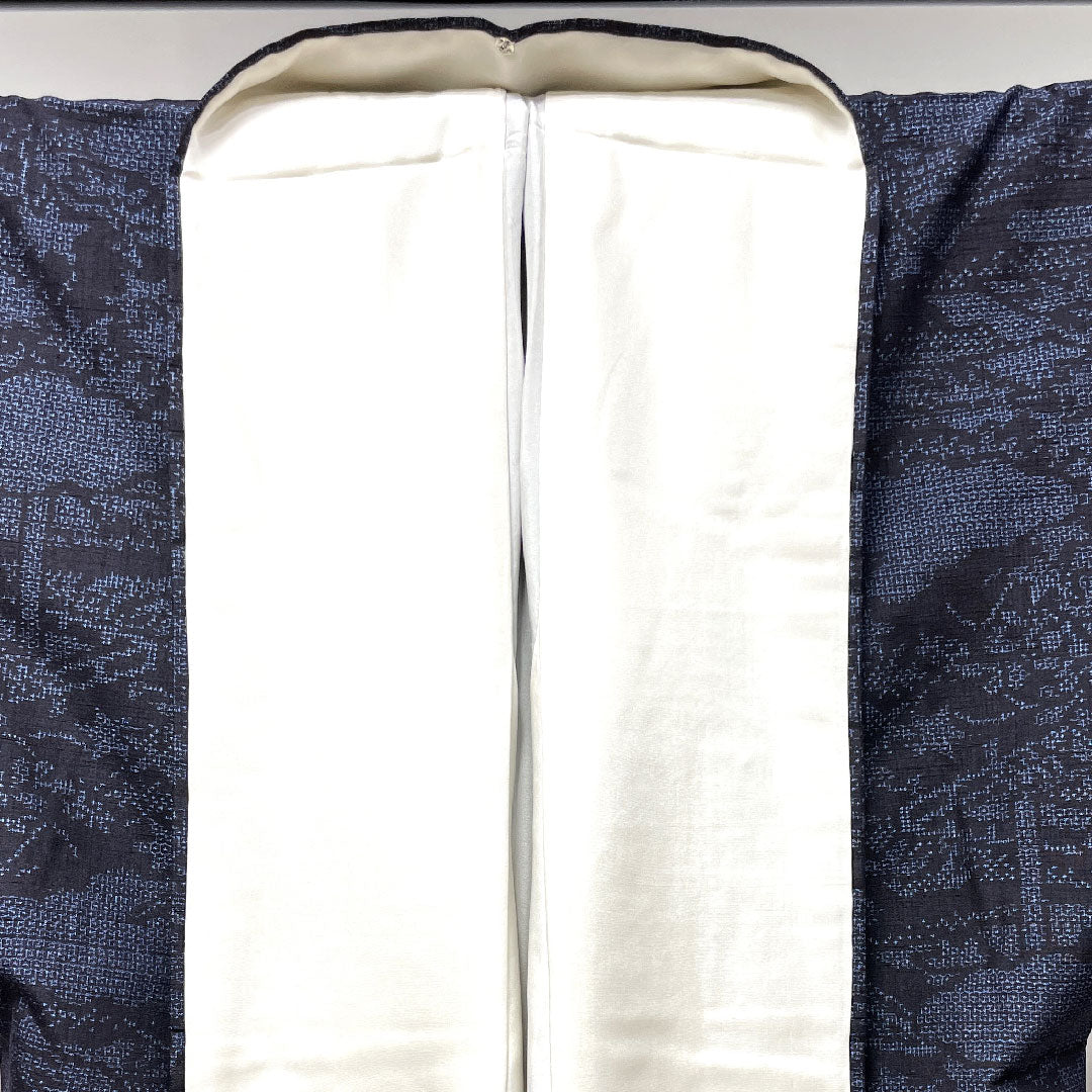 結城紬 身丈164.5cm 裄丈64.5cm 重要無形文化財 本場結城 100亀甲 正絹 Aランク 袷 紺系 1116002853418