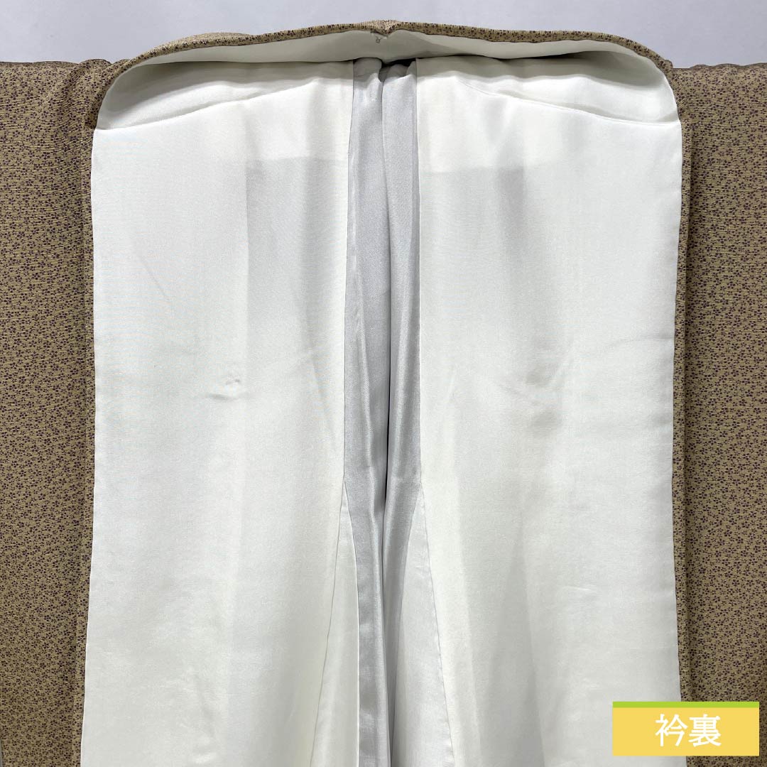 小紋 正絹 Aランク 身丈155.5cm 裄丈66cm 袷 胡桃色（くるみいろ） 小梅 型染 ベージュ系 1115006723325