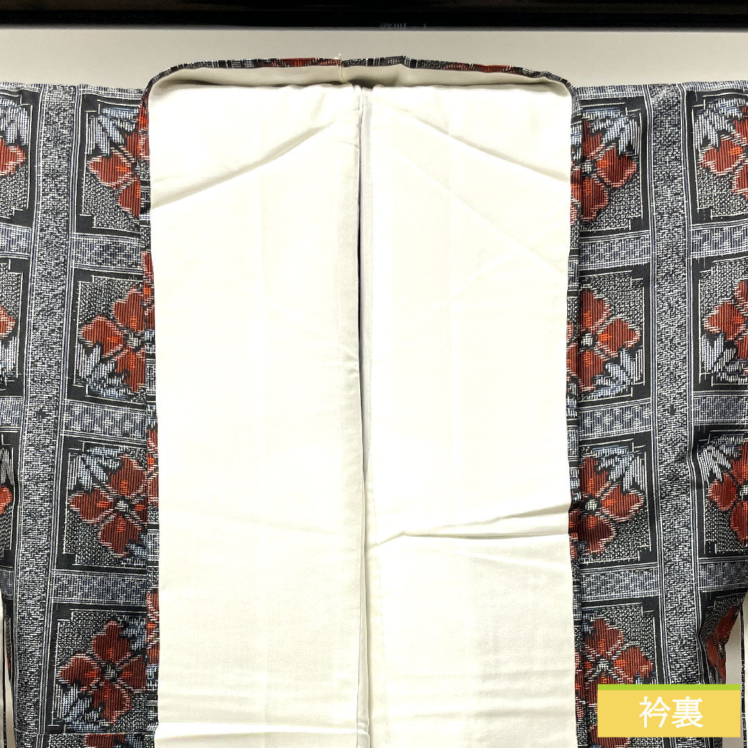 Murayama Oshima Tsumugi Silk Length 155cm Sleeve length 62.5cm Geometric pattern A rank Lined Black 1116003023310