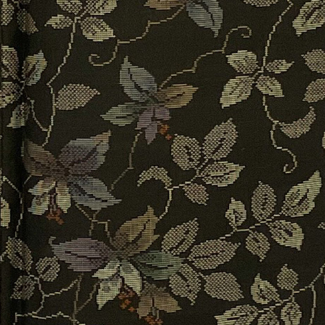 大島紬 身丈156cm 裄丈63cm 経緯絣 草花模様 正絹 Sランク 袷 黒系 1116001192310