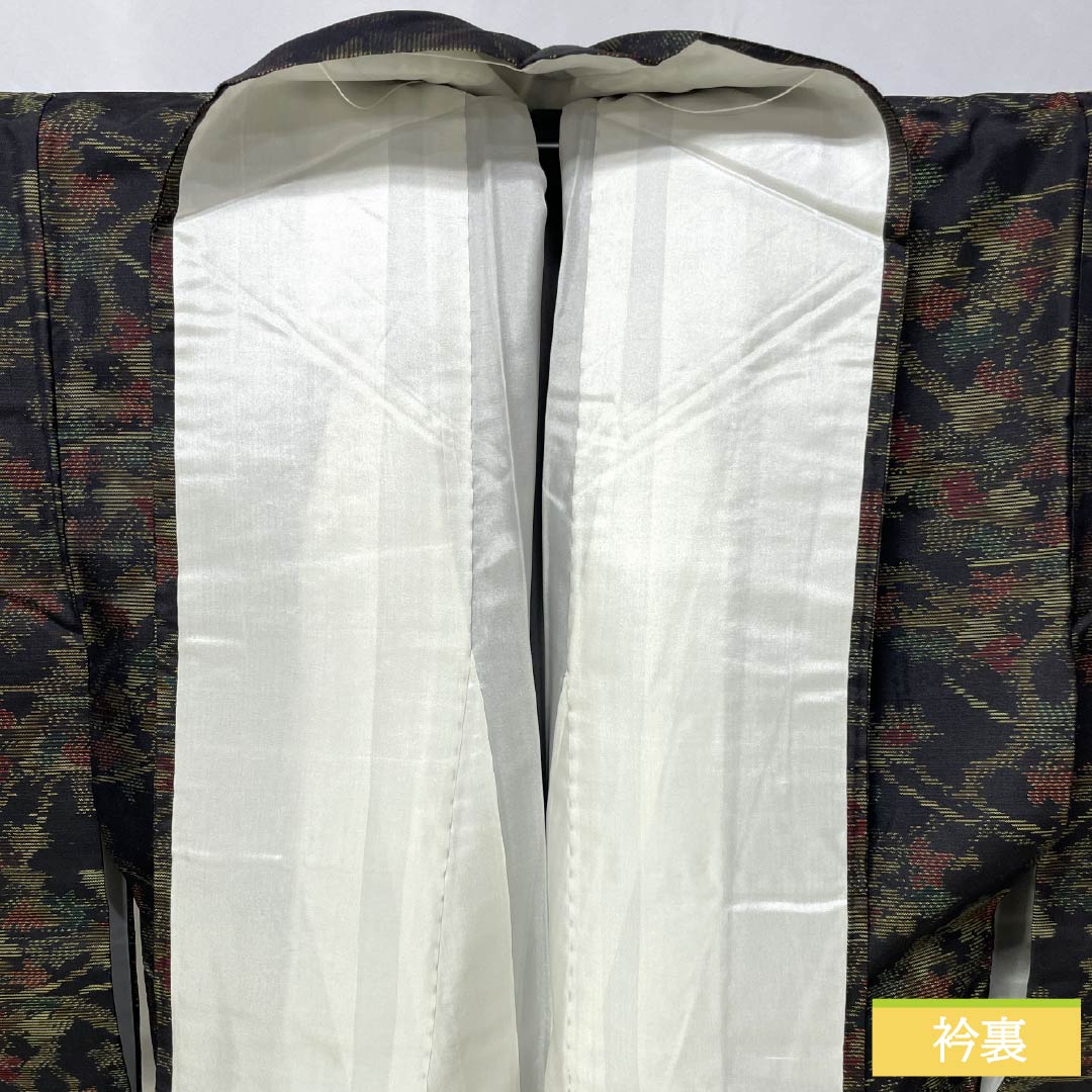 紬 正絹 Sランク 身丈157.5cm 裄丈62cm 大島紬 横双絣 総花 しつけ糸付き 袷 黒系 1116004062310