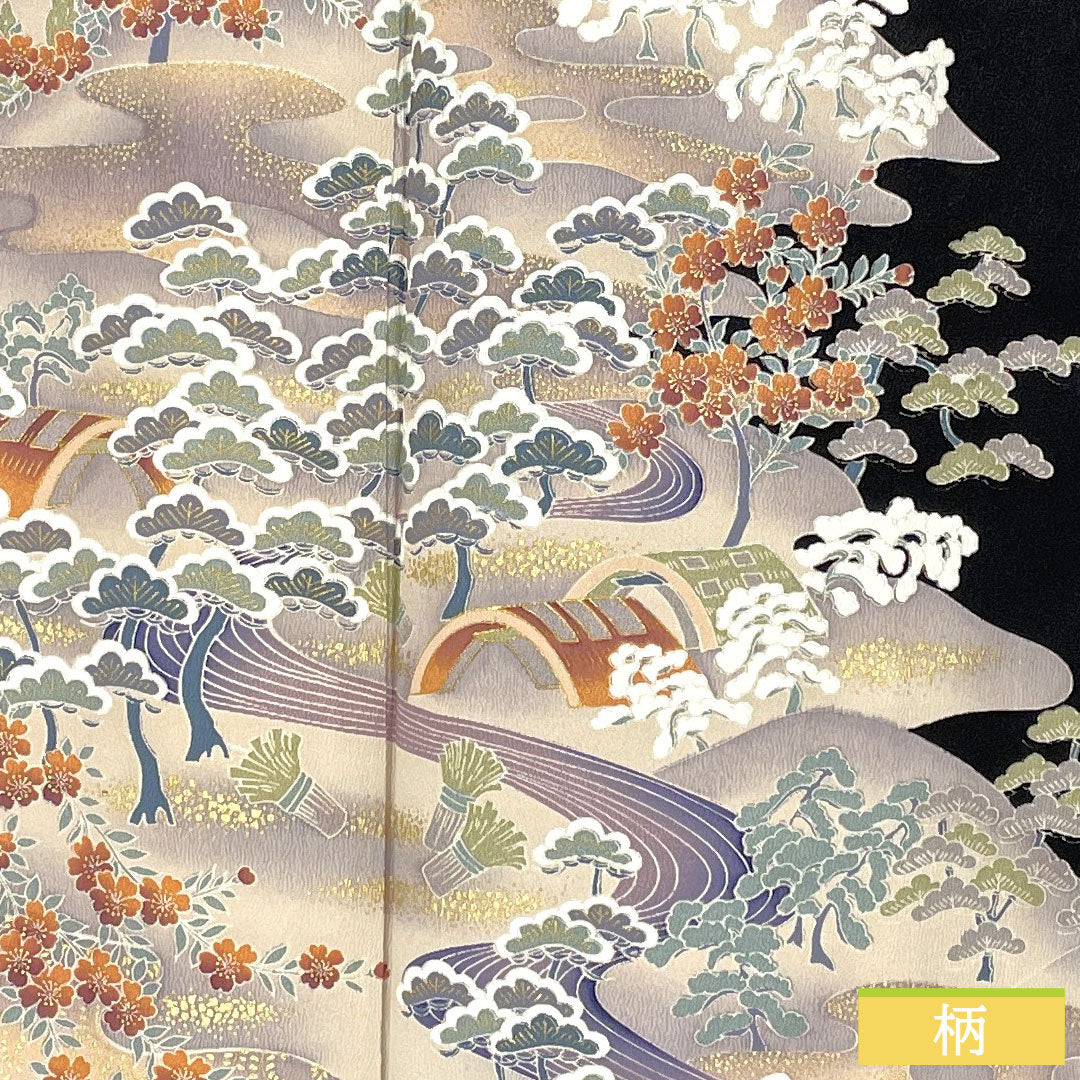 Black formal kimono, pure silk, length 162.5cm, sleeve length 62cm, lined, Kyoto yuzen, landscape pattern, five crests, sword and katabami, with basting thread, unused, S rank, black, 1111001572410