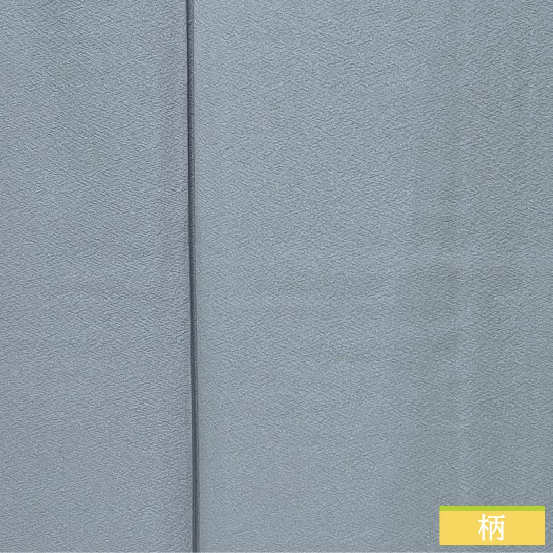 Solid-colored silk kimono, S-rank, length 157cm, sleeve length 65cm, sky blue-gray (sorairo-nezuiro) color, single crest, plum blossom design, Hama Chirimen, lined, gray, product code: 1114002422322