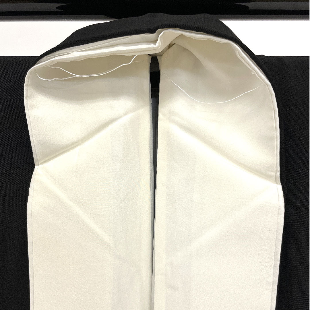 黒留袖 身丈161.5cm 裄丈66cm 袷 作家物 風景模様 下がり藤 正絹 Aランク 五つ紋 黒系 1111000353410