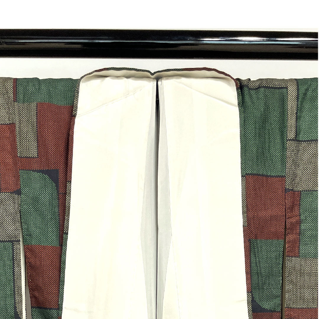 村山大島 身丈157cm 裄丈61.5cm 市松 正絹 Aランク 袷 黒系 1116001973310