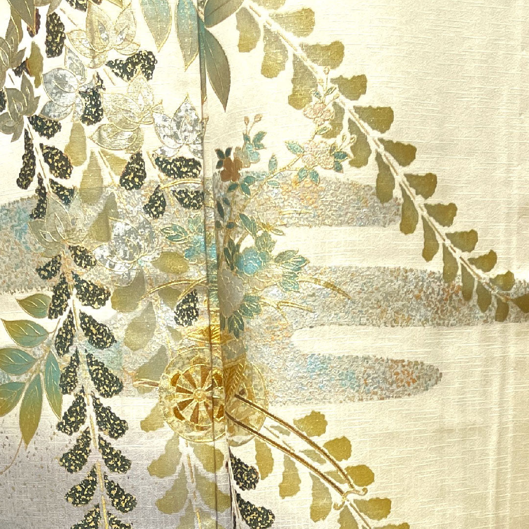 Homongi (formal kimono) made of pure silk, single layer, length 158.5cm, sleeve length 64cm, milky white, gold leaf finish, flower cart, floral pattern, S rank, cream color, 1112003292315