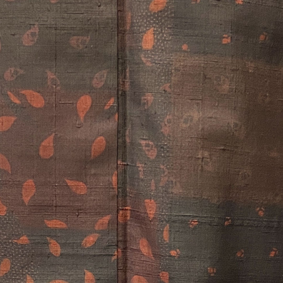 Tsumugi Length 157cm Sleeve length 63.5cm Stencil dye Abstract pattern Pure silk S rank Awase Gradient 1116002542399