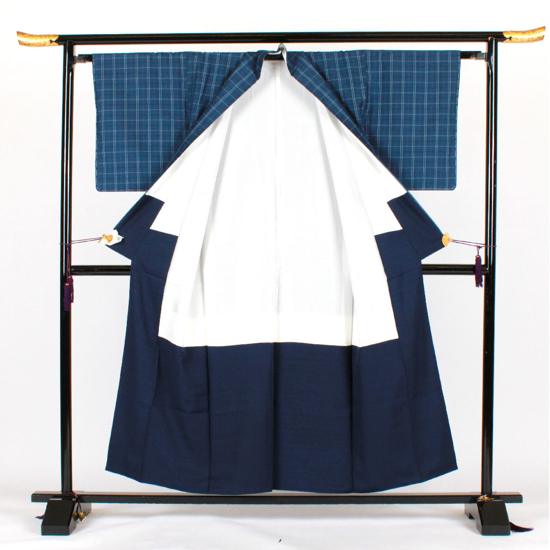 紬 身丈155cm 裄丈63.5cm 格子 正絹 Sランク 袷 紺系 1116001492318