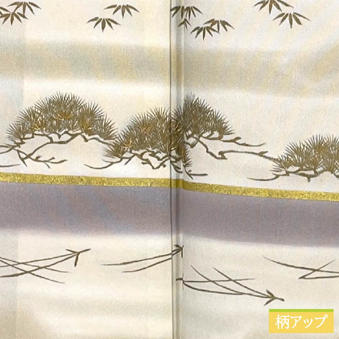 Homongi (visiting kimono) made of pure silk, grade A, with a lined lining, length 165cm, sleeve length 64.5cm, Tokyo white-brown color with hazy, pine, and bamboo motifs and pearl-tone beige accents. Product number: 1112006883525