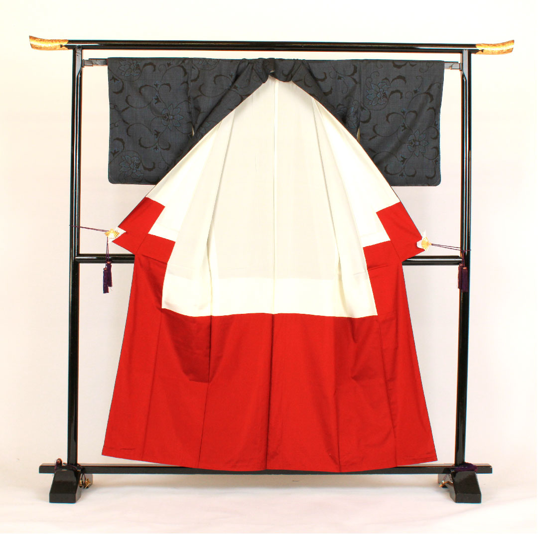 大島紬 身丈159cm 裄丈63cm 一元絣 唐草模様 正絹 Sランク 袷 紺系 1116000762318