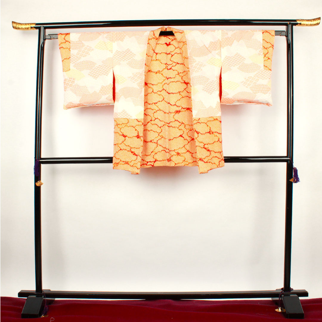 羽織 身丈81.5cm 裄丈63.5cm 鉛丹色 絞り 抽象模様 正絹 Sランク 袷 朱系 1117000312916