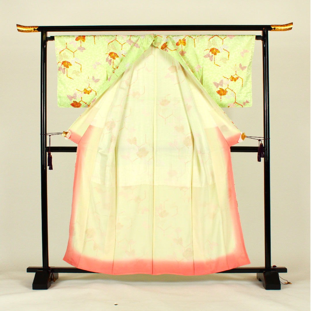 小紋 身丈161cm 裄丈66cm 袷  蝶に亀甲模様 洗える着物  ポリ Bランク 緑系 1115001014319