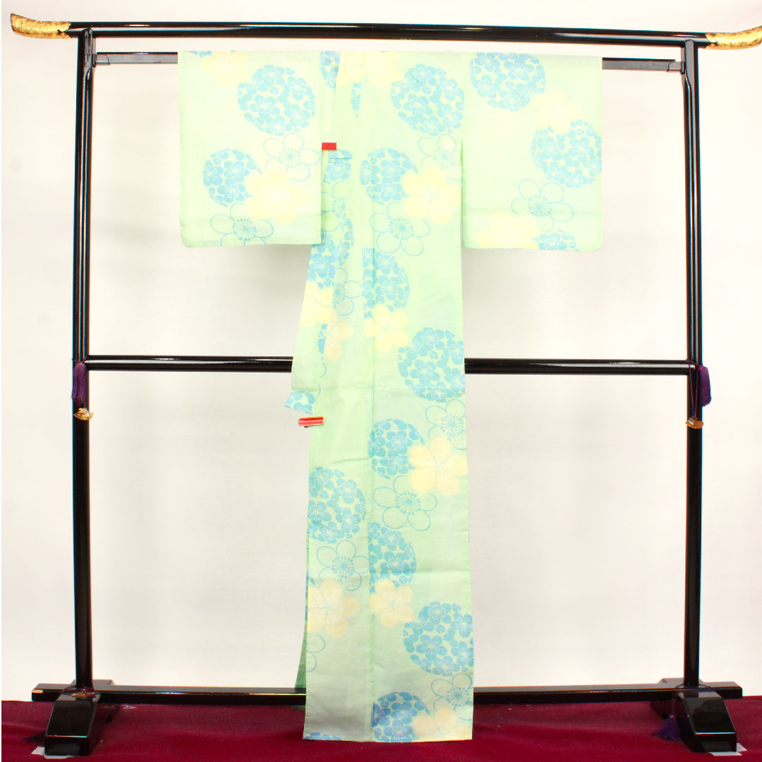浴衣 薄緑色 梅 木綿 Sランク 単衣 身丈167cm 裄丈66cm 緑系 1118003812519