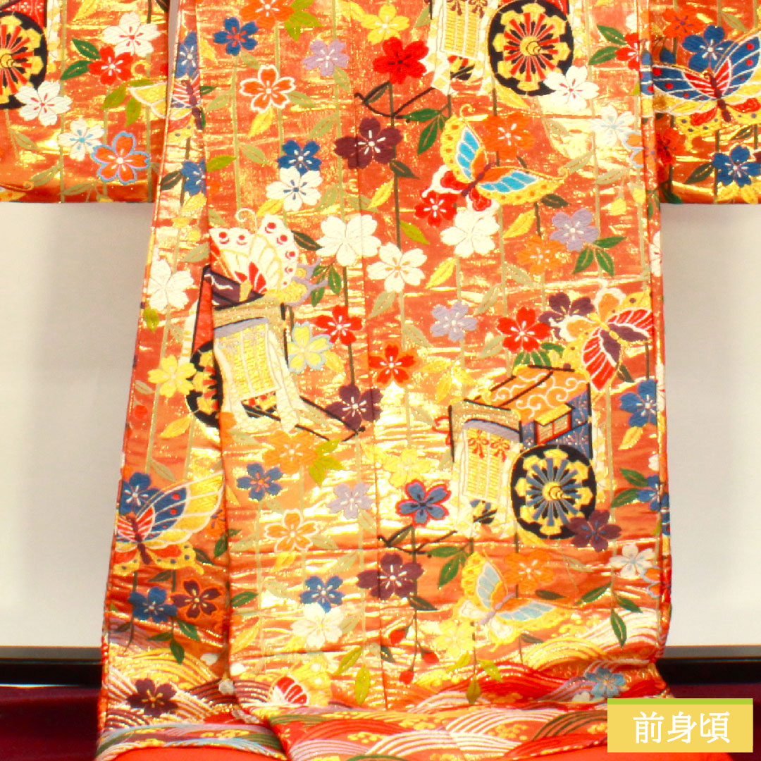 Colored uchikake, pure silk, length 187cm, sleeve length 67cm, scarlet, Karaori, Imperial carriage, Seigaiha, auspicious motif, S rank, lined, vermilion, 1110000782916