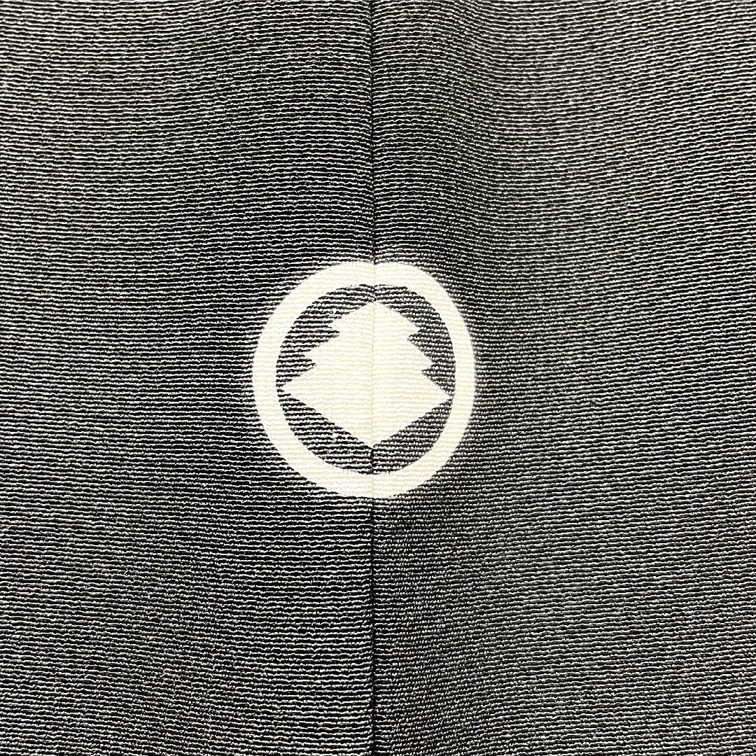 Black formal kimono, pure silk, length 160cm, sleeve length 65cm, lined, Kyoto Yuzen, noshi, crane, five crests, circle with three-tiered diamond pattern, Sanmatsu Silk Care, S rank, black, 1111001532410
