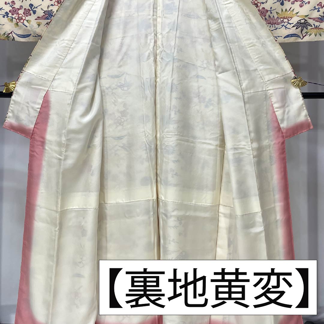 小紋 正絹 Aランク 身丈159.5cm 裄丈66.5cm 袷 薄卵色（うすたまごいろ） 京紅型 鶴 松竹梅 クリーム系 1115006903315