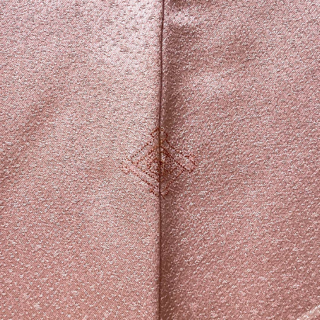 訪問着 正絹 Aランク 袷 身丈155cm 裄丈62cm 浅紅色（あさべにいろ） 縫い紋 一つ紋 ろうけつ染め 草花 重ね衿付き ピンク系 1112006323313