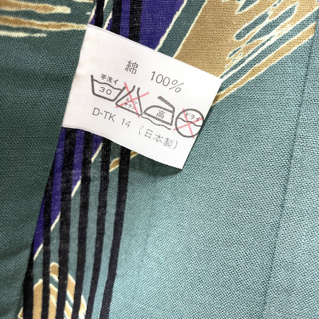 浴衣 萌葱色 幾何学模様 木綿 Aランク 単衣 身丈162cm 裄丈64.5cm 緑系 1118003963419