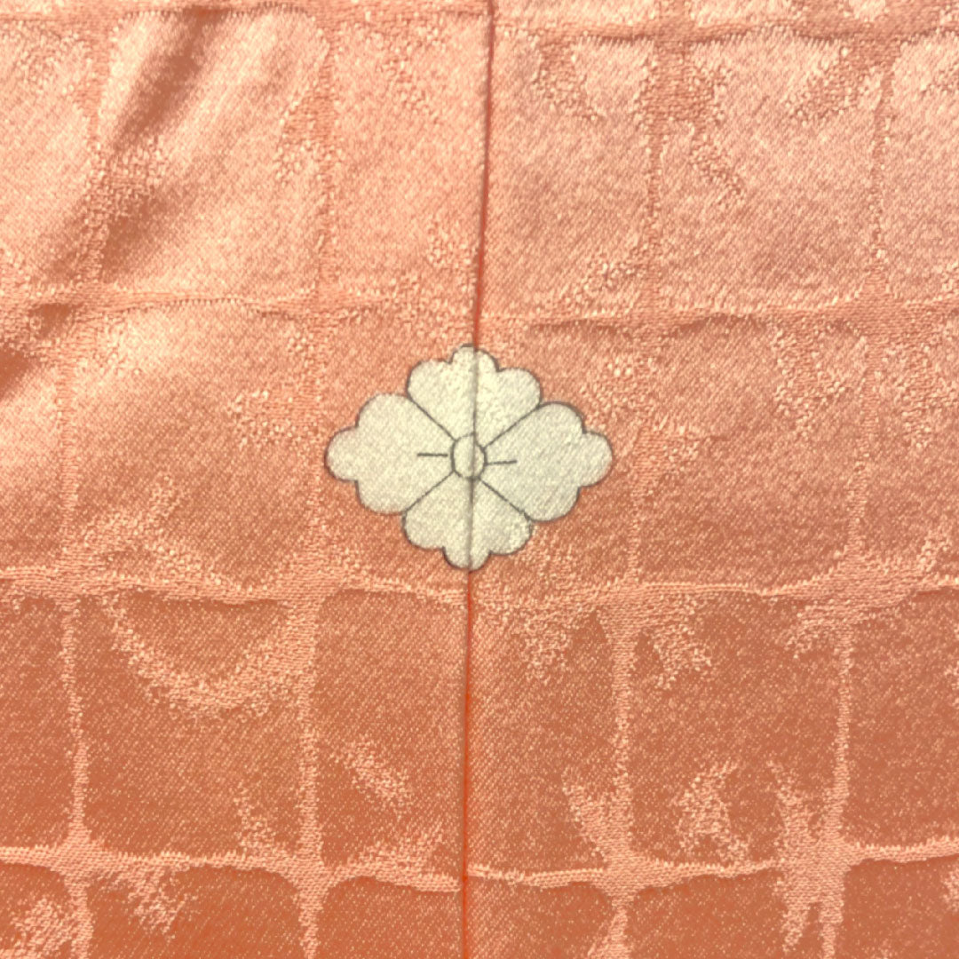 色無地 正絹 身丈154.5cm 裄丈63cm 東雲色（しののめいろ） 抽象模様 一つ紋 花菱 袷 Sランク ピンク系 1114001372213