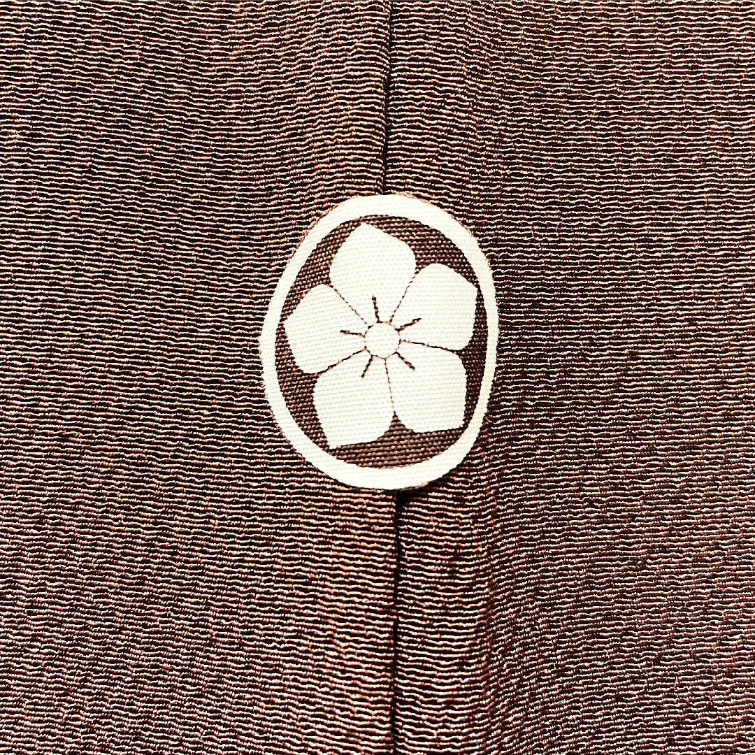 色無地 正絹 身丈163cm 裄丈67.5cm 小豆茶色（あずきちゃいろ） 素無地 一つ紋 丸に桔梗 袷 Sランク 茶系 1114001822414