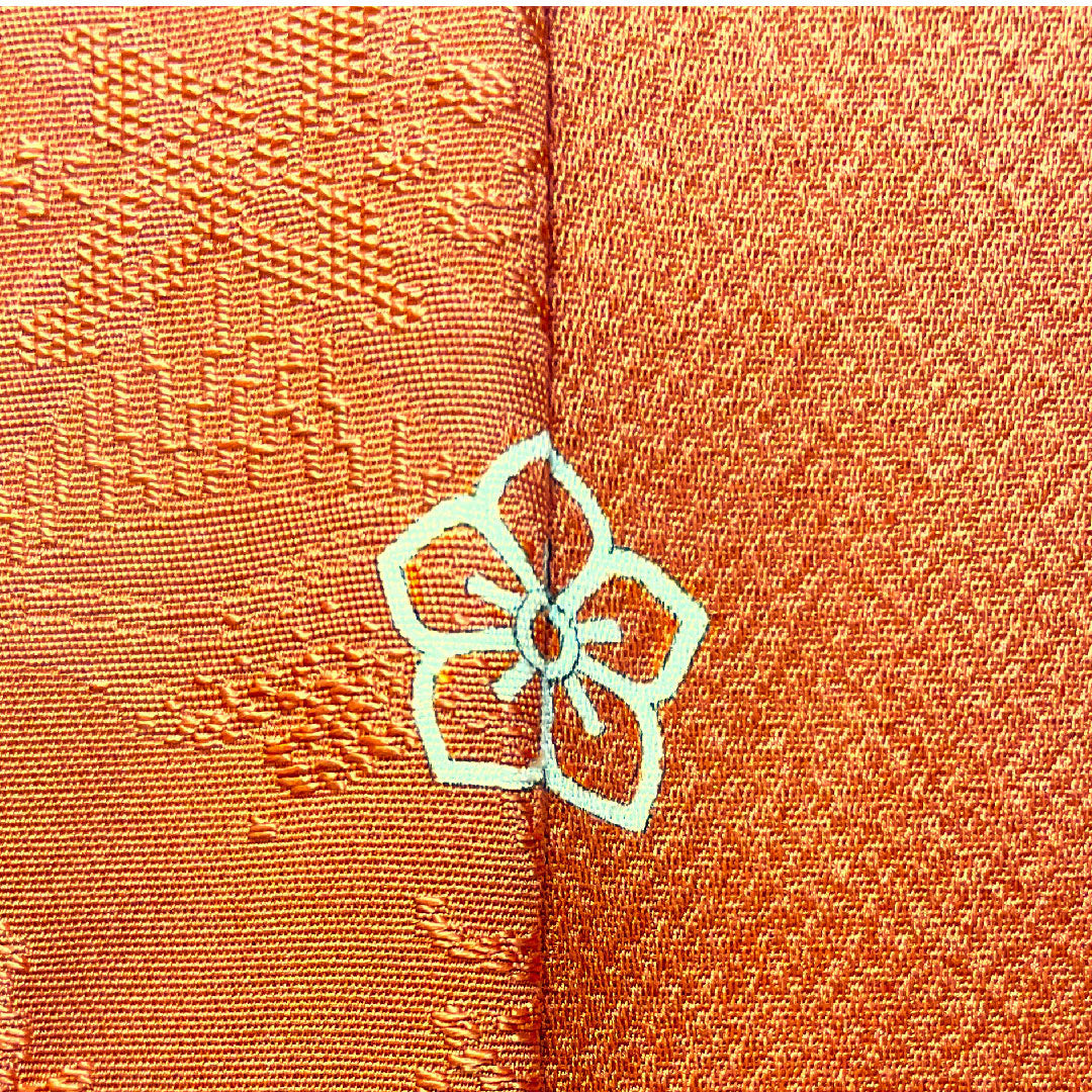 色無地 正絹 身丈160cm 裄丈66cm 中紅色（なかべにいろ） 一つ紋 中陰桔梗 袷 Aランク 朱系 1114001343416