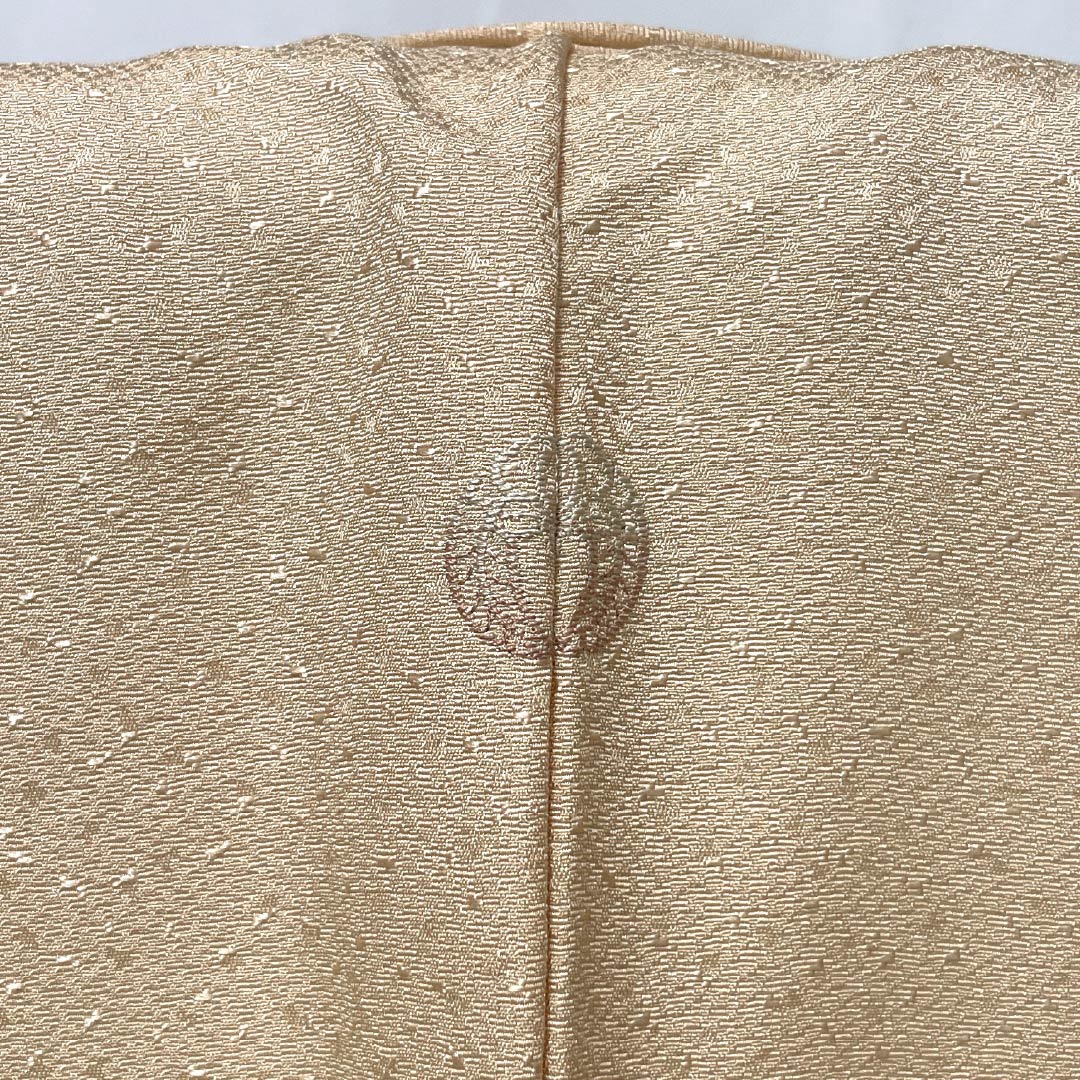 訪問着 正絹 Sランク 袷 身丈155cm 裄丈58cm 薄肉色（うすにくいろ） 縫い紋 下り藤 刺繍 重ね衿付き 草花 橙系 1112006242326