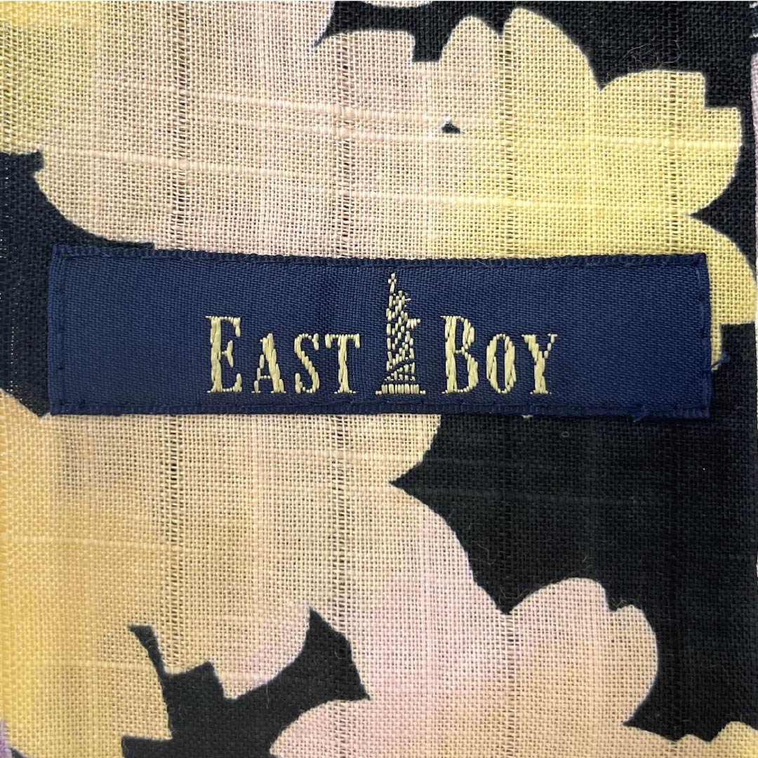 浴衣 木綿 身丈163.5cm 裄丈66.5cm Aランク 単衣 黒系 EASTBOY 桜 1118005323410