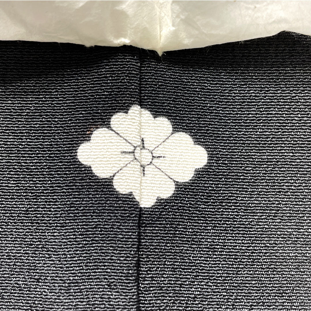 黒留袖 正絹 身丈158.5cm 裄丈62cm 袷 京加賀友禅 草花模様 作家物 五つ紋 花菱 Aランク 黒系 1111001673310