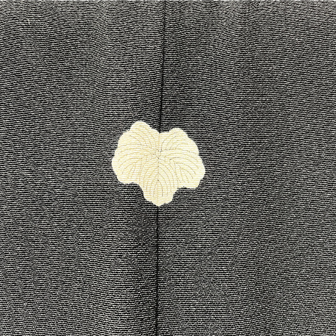 Black formal kimono, pure silk, length 155cm, sleeve length 63.5cm, lined, artist work, Kyoto Yuzen, flower cart, five crests, ivy, B rank, black, 1111001454310