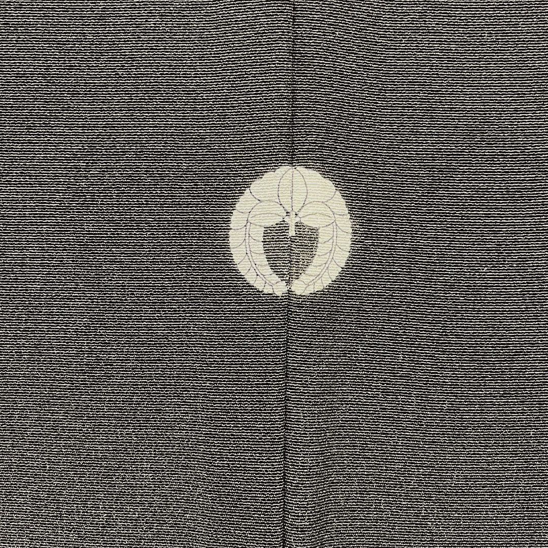 黒留袖 身丈161.5cm 裄丈66cm 袷 作家物 風景模様 下がり藤 正絹 Aランク 五つ紋 黒系 1111000353410