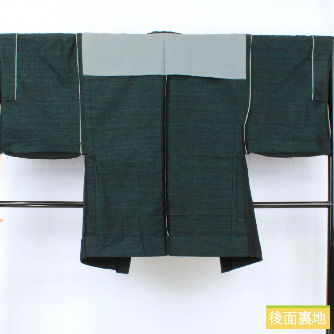 男物 正絹 Aランク 身丈139cm 裄丈66cm 高麗納戸色（こうらいなんどいろ） 紬地 アンサンブル 抽象模様 単衣 緑系 1119001333319