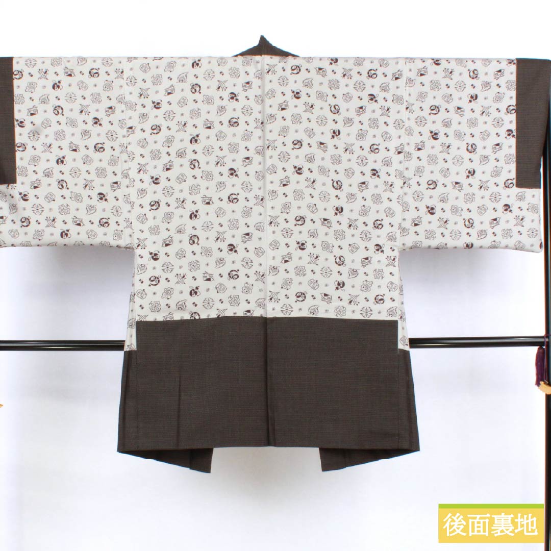 男物 正絹 Sランク 身丈143cm 裄丈67cm  亀甲模様 アンサンブル 袷 黒系 1119000942410