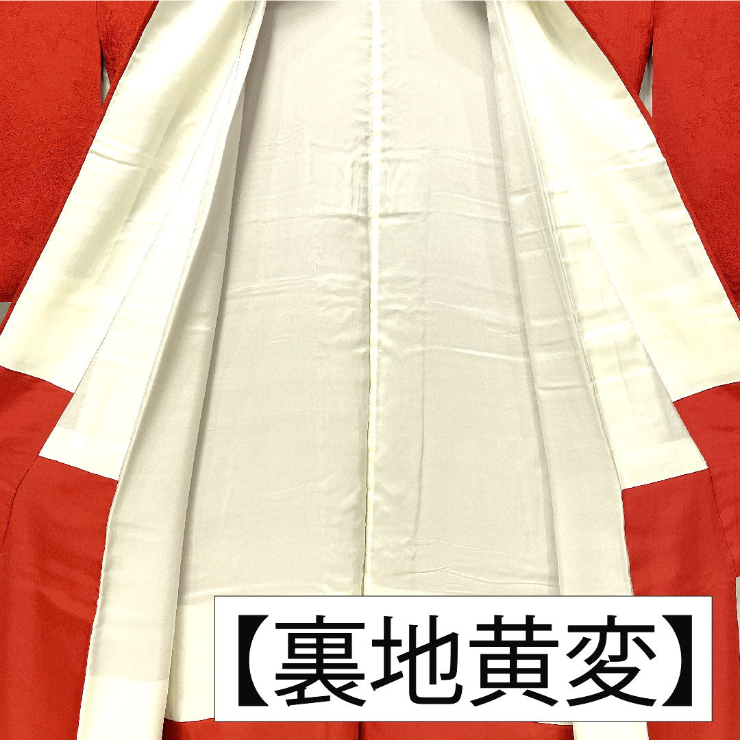 色無地 正絹 身丈161.5cm 裄丈63.5cm 紅絹色（もみいろ） 綸子 一つ紋 陰上り藤 袷 Sランク 赤系 1114002102412