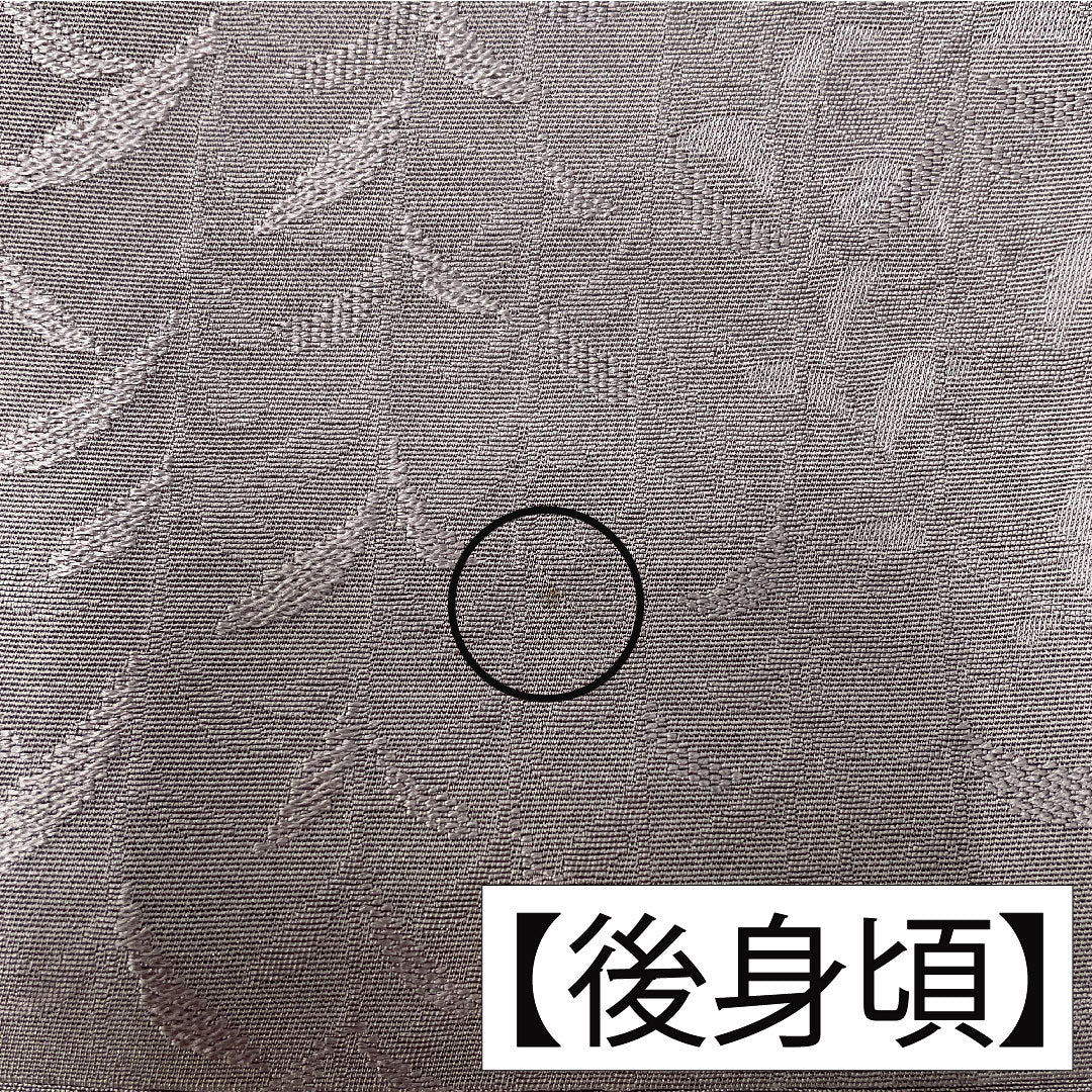 色無地 正絹 身丈155.5cm 裄丈63.5cm 鳩羽鼠色（はどばねずいろ） 一つ紋 違い鷹の羽 袷 Aランク 紫系 1114001753320