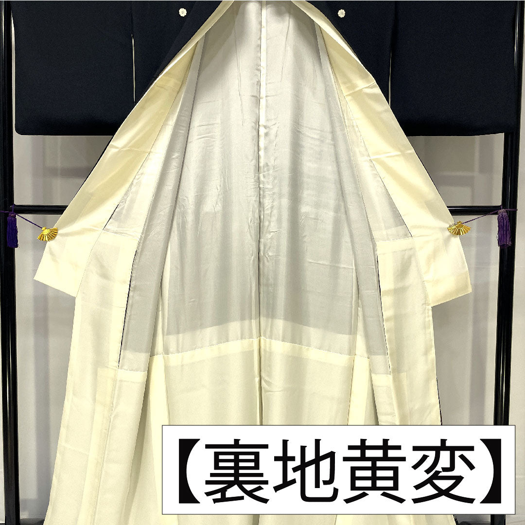 Black formal kimono, pure silk, length 165cm, sleeve length 63cm, lined, Kyoto Yuzen, crane, chrysanthemum, bamboo, plum, five crests, sword and katabane, A rank, black, 1111001503510