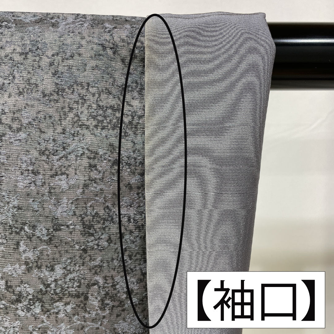 男物 正絹 Aランク 身丈139.5cm 裄丈68.5cm 紬地 ボカシ染 袷 グレー系 1119001723322
