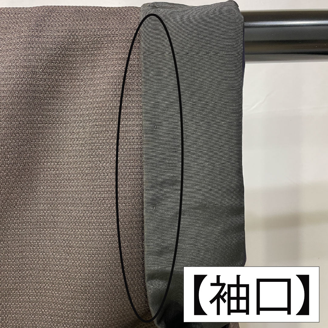 男物 正絹 Aランク 身丈148cm 裄丈68cm 消炭色（けしずみいろ） 横縞 袷 茶系 1119001703414