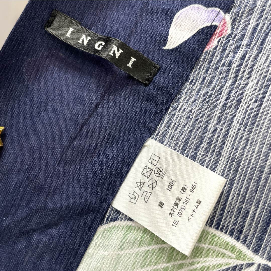 浴衣 木綿 身丈166cm 裄丈65cm Aランク 単衣 紺系 紺色（こんいろ） 百合 INGNI イング 1118006173518