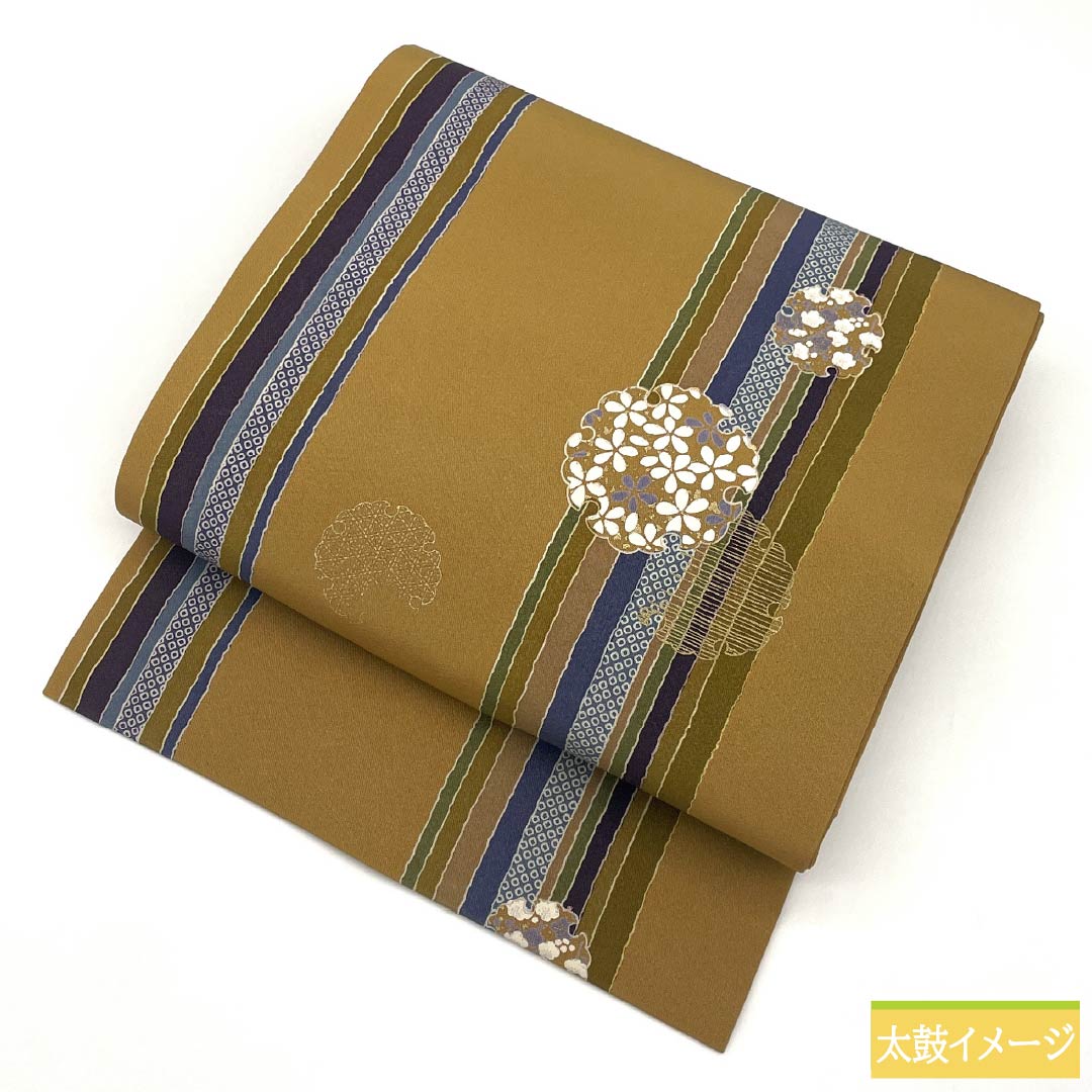 名古屋帯 正絹 Sランク 山吹鼠色（やまぶきねずいろ） 染め帯 雪輪 縞 帯丈375cm 全通 カジュアル 黄系 1124010042323 名古屋仕立て