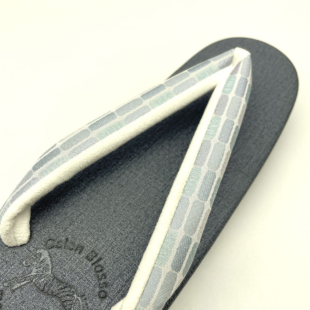 （新品未使用品）カレンブロッソ カフェ草履 Lサイズ グレー系 NEWランク 1122000381422