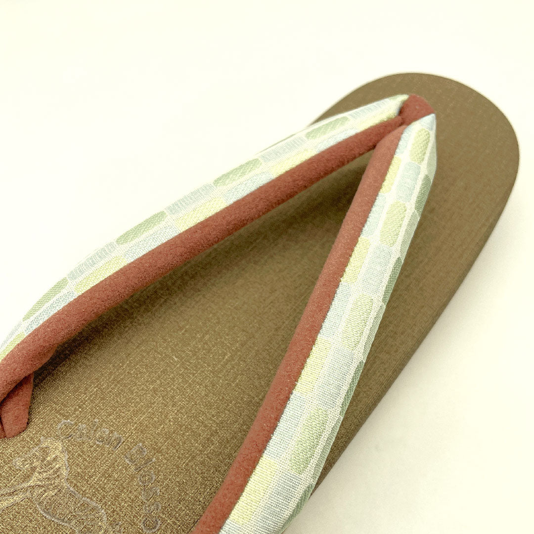 （新品未使用品）カレンブロッソ カフェ草履 Lサイズ 茶系 NEWランク 1122000391414