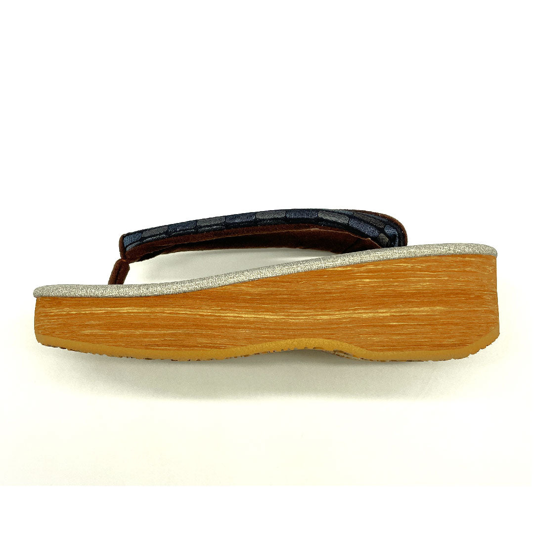 (Brand new, unused) Karen Blosso Cafe Sandals, Size M, Gray, NEW Rank, 1122000501322