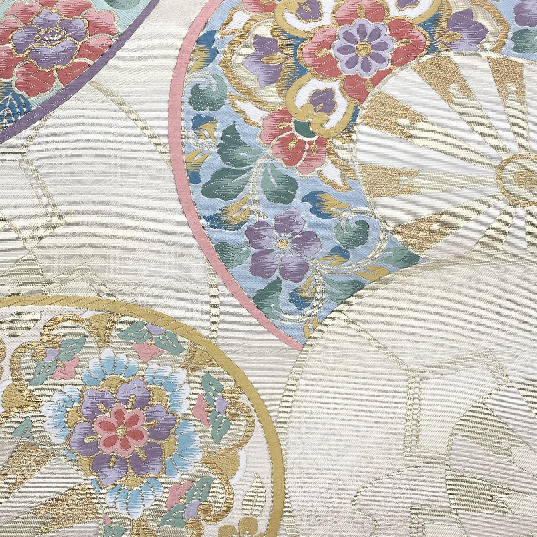 袋帯 本金箔 御車花詰華文 七宝 亀甲 帯丈436cm 正絹 Sランク 六通 フォーマル クリーム系 1123001082315